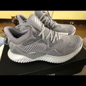 Adidas Alphabounce Beyond Shoes 7.5 NWT!!!
